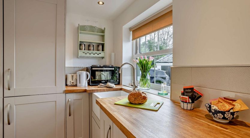 Photo of 1 Bed in Abergavenny