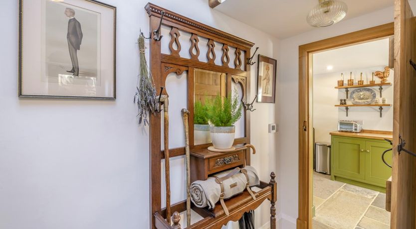 Photo of 2 Bed in Cowling