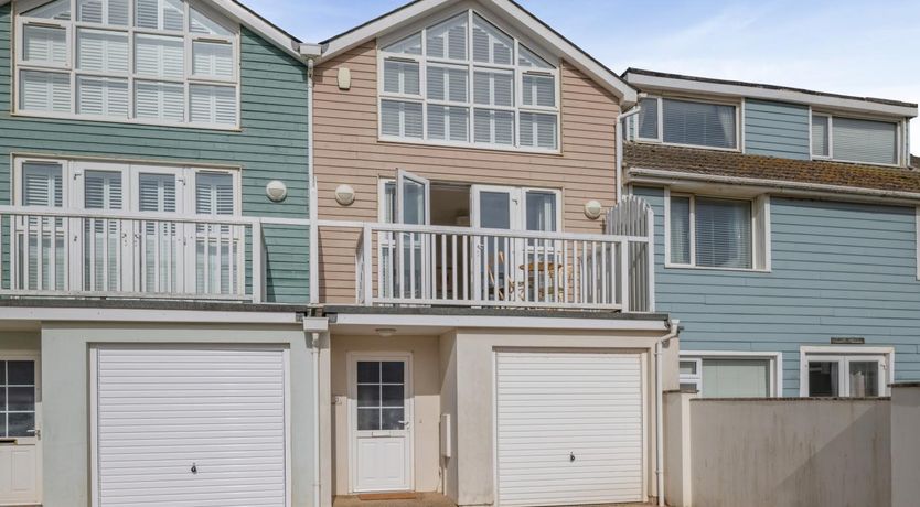Photo of 3 Bed in Camber