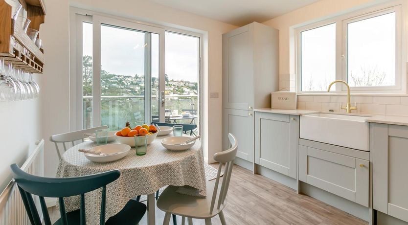 Photo of 3 Bed in Carbis Bay