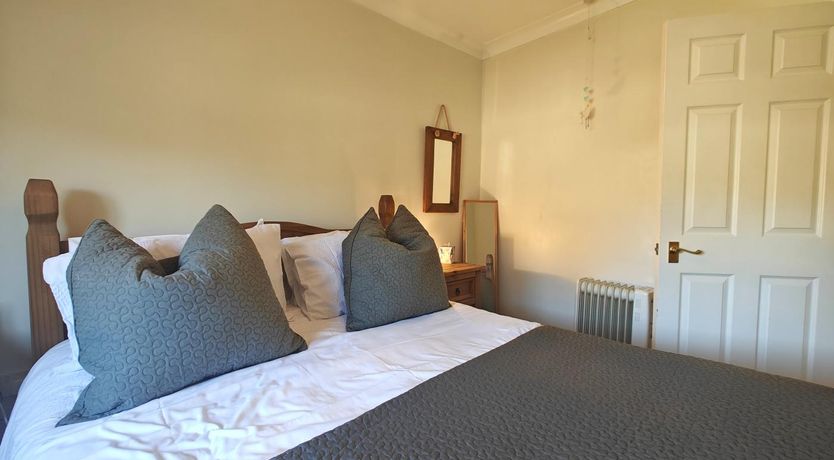 Photo of 2 Bed in Beer