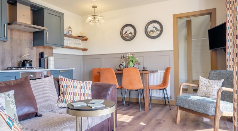 Photo of 2 Bed in Newport