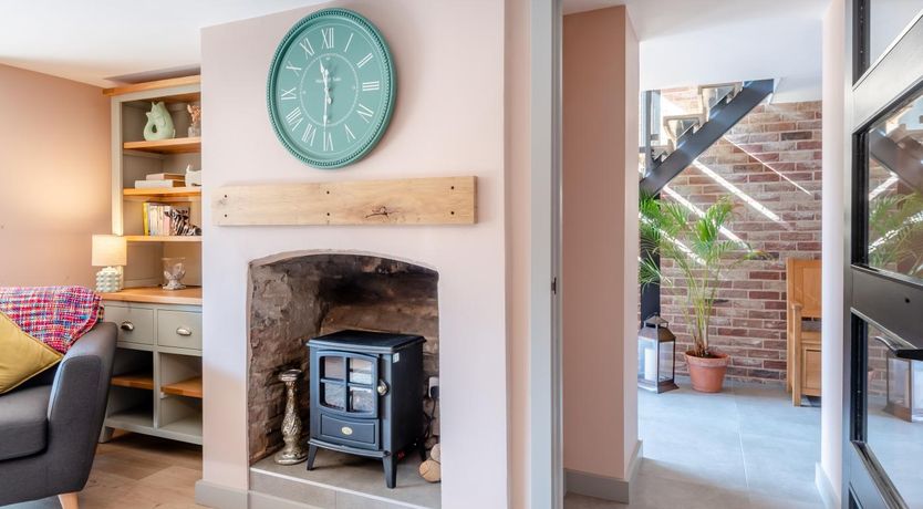 Photo of 2 Bed in North Wootton