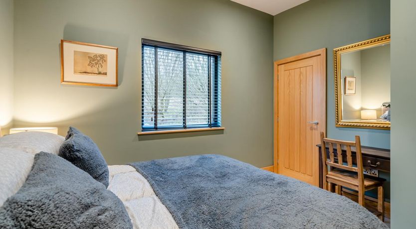 Photo of 2 Bed in Austwick