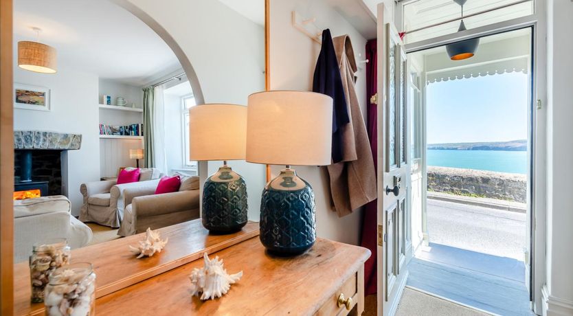 Photo of 2 Bed in New Quay
