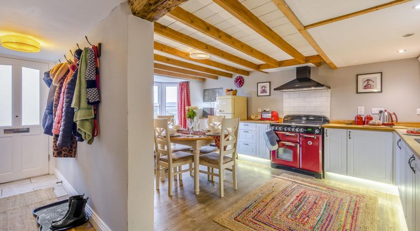 Photo of 3 Bed in Danby