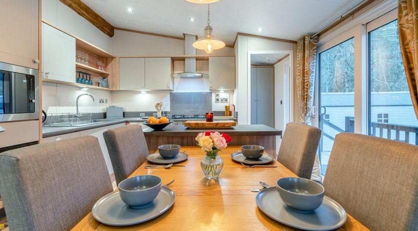 Photo of 2 Bed in St. Fillans