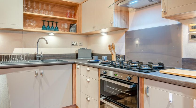 Photo of 2 Bed in St. Fillans