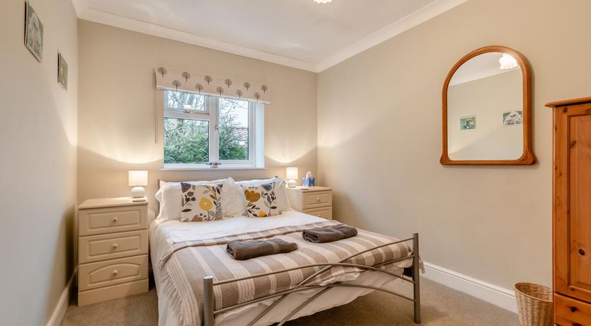 Photo of 2 Bed in Briston