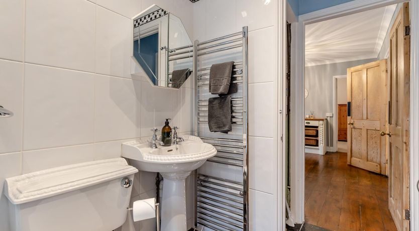 Photo of 2 Bed in Briston