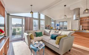 Photo of 2 Bed in Burnham Market