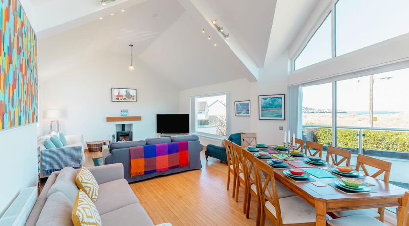 Photo of 4 Bed in Instow