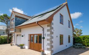 Photo of 1 Bed in Marazion