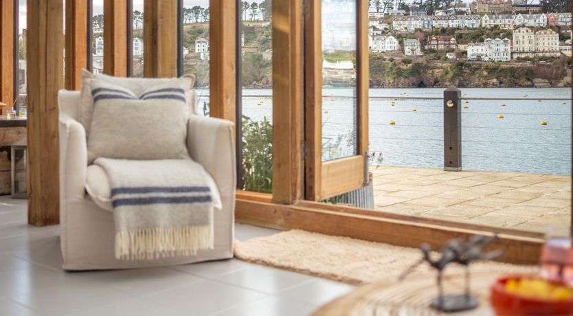 Photo of 4 Bed in Polruan