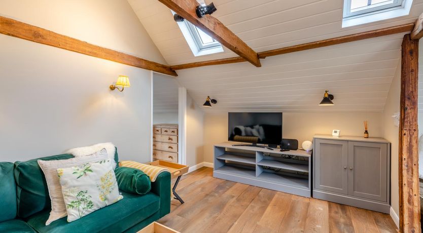 Photo of 4 Bed in Peasmarsh