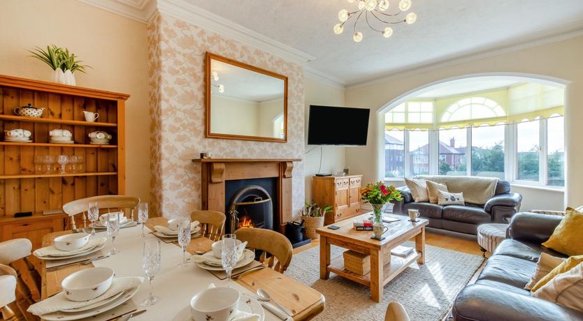 Photo of 3 Bed in Lytham St. Annes