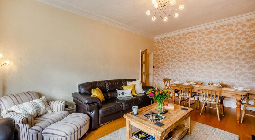 Photo of 3 Bed in Lytham St. Annes