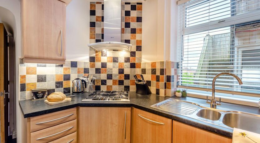 Photo of 3 Bed in Lytham St. Annes
