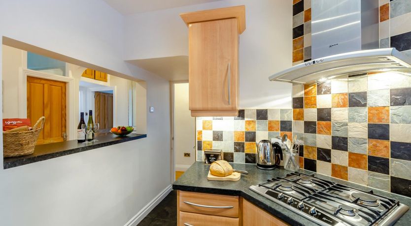 Photo of 3 Bed in Lytham St. Annes