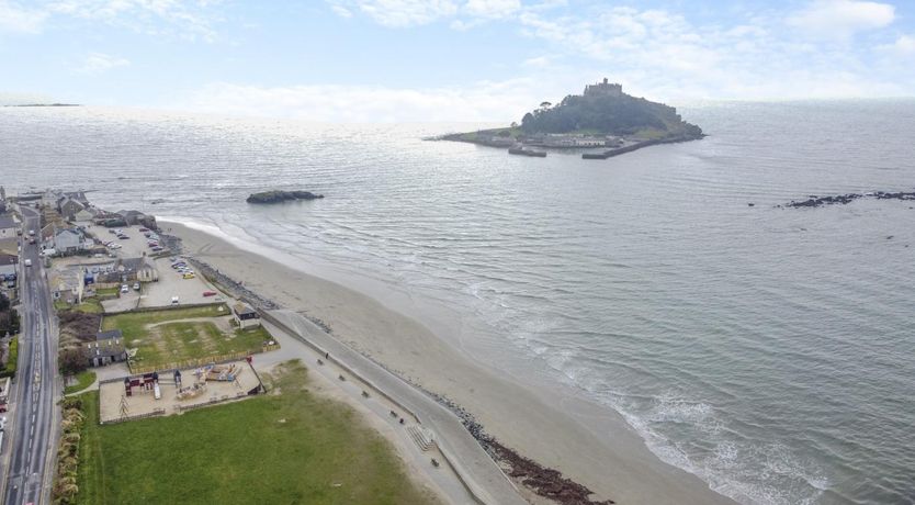 Photo of 3 Bed in Marazion