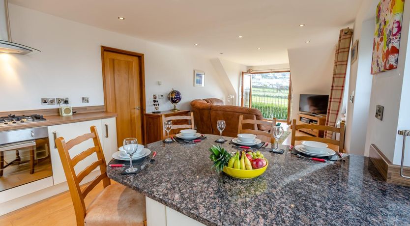 Photo of 3 Bed in Marazion