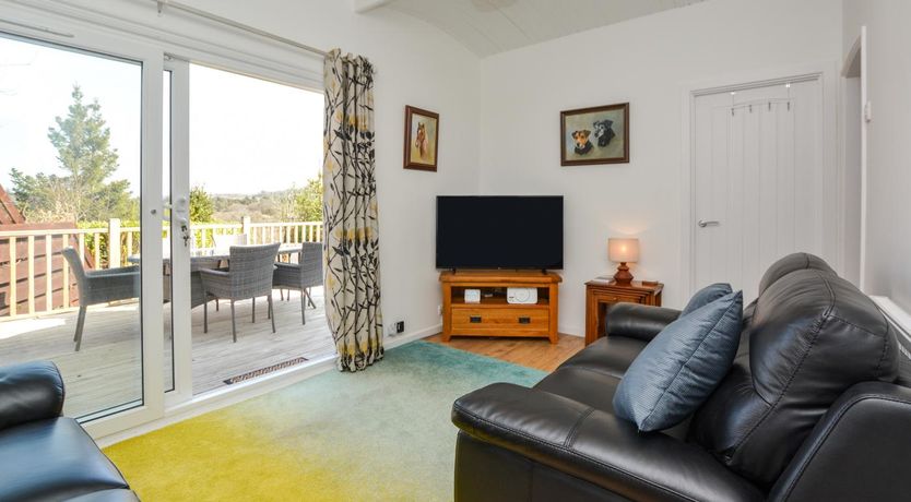 Photo of 2 Bed in Mawgan