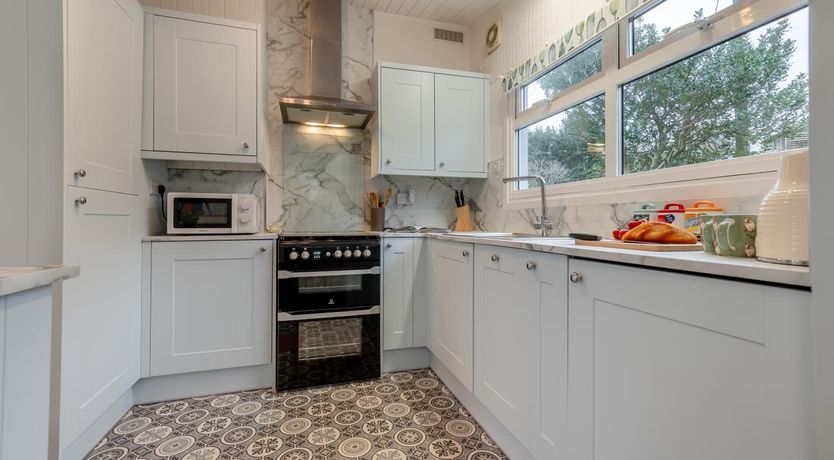 Photo of 2 Bed in Mawgan