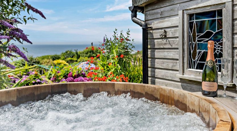 Photo of 1 Bed in Millbrook