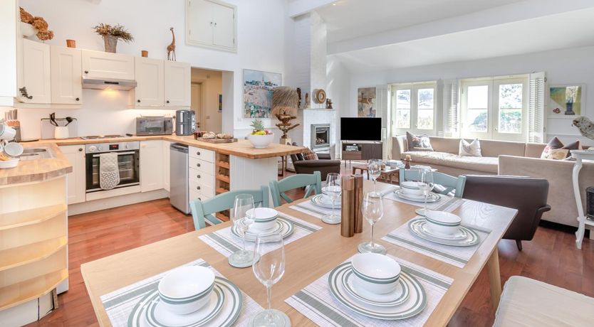 Photo of 3 Bed in Portscatho