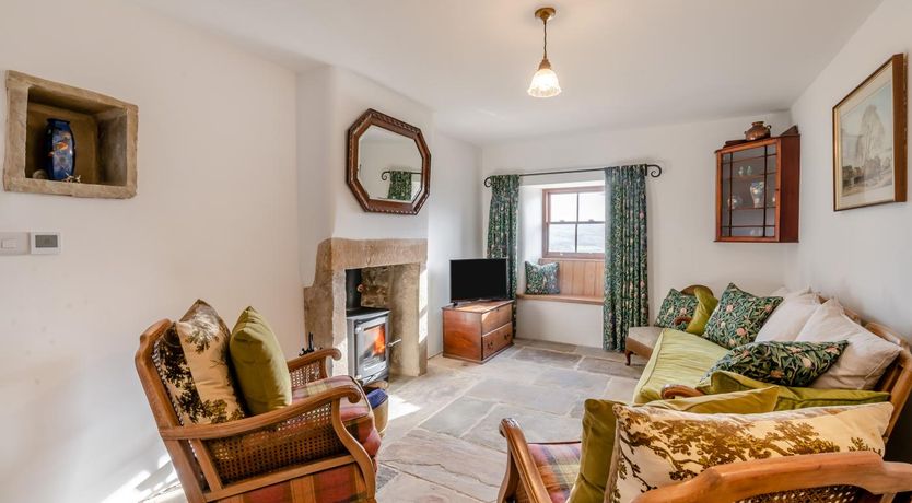 Photo of 4 Bed in Cowling