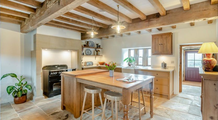 Photo of 4 Bed in Cowling