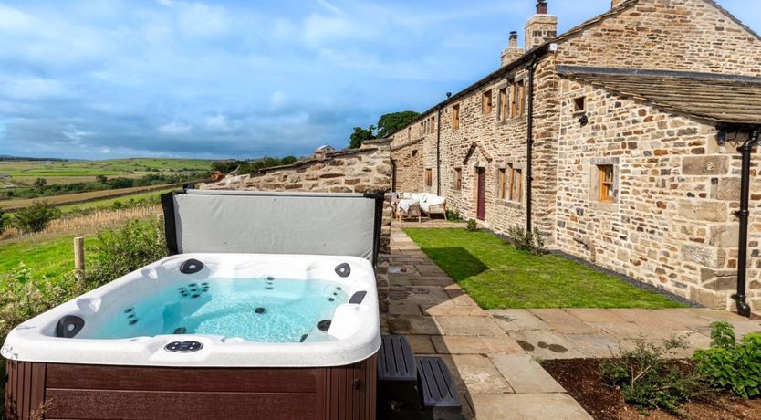 Photo of 4 Bed in Cowling