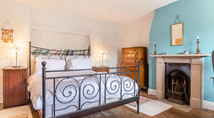 Photo of 3 Bed in Cromford