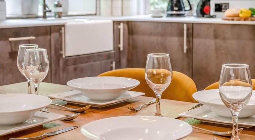 Photo of 2 Bed in Nant-y-derry