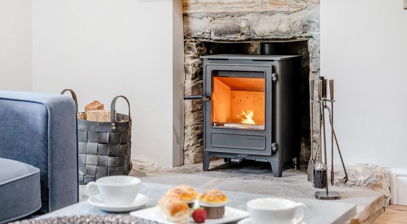 Photo of 2 Bed in Nant-y-derry