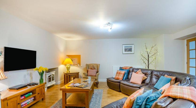 Photo of 3 Bed in Llanfwrog