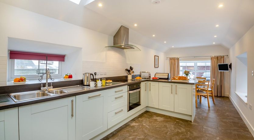 Photo of 3 Bed in Llanfwrog