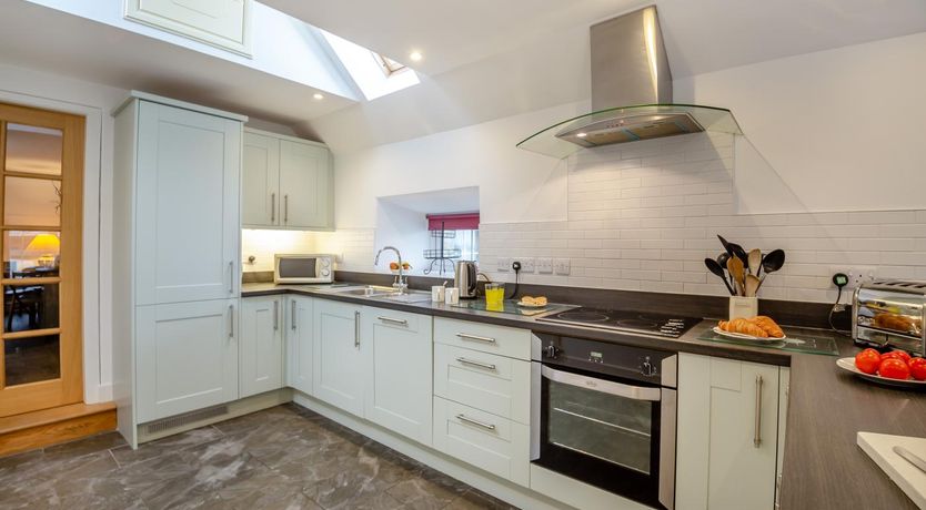 Photo of 3 Bed in Llanfwrog