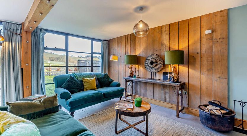 Photo of 1 Bed in Downton-on-the-Rock