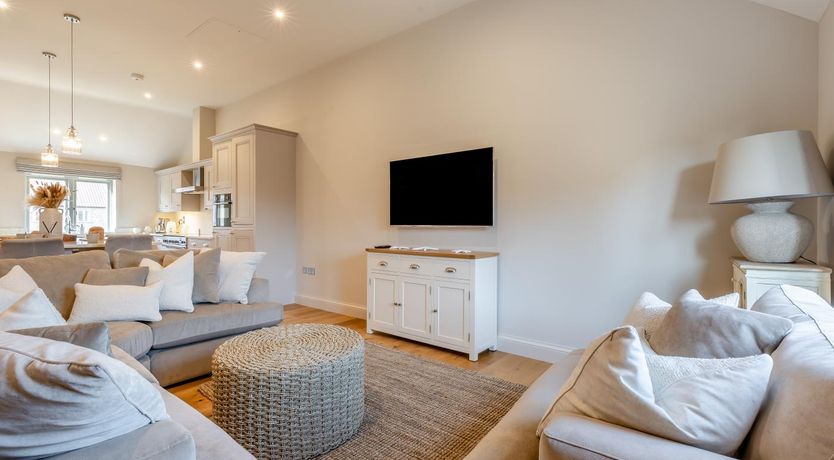 Photo of 3 Bed in Docking