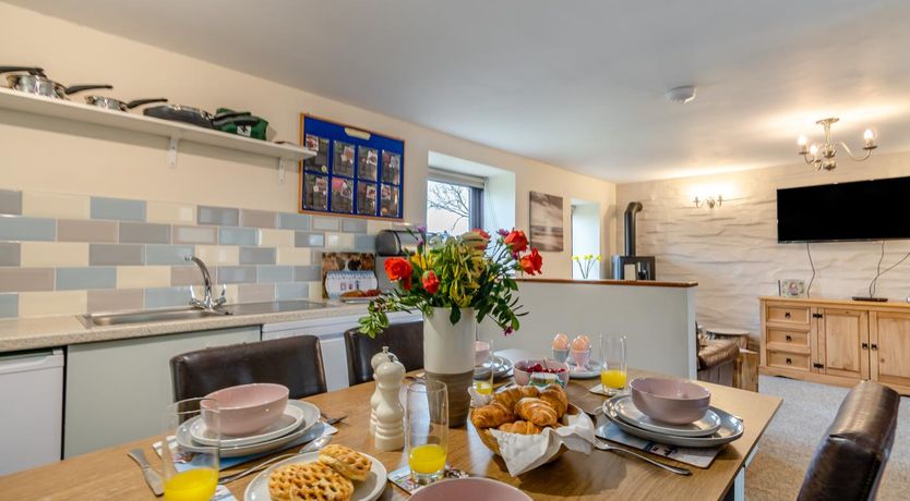 Photo of 2 Bed in Boncath