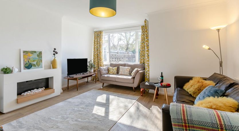 Photo of 3 Bed in Sidmouth