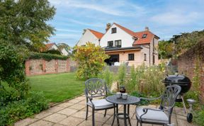 Photo of 5 Bed in Walberswick