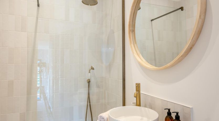 Photo of 2 Bed in Whitwell