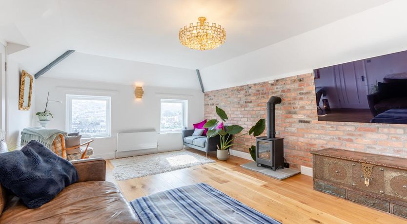Photo of 3 Bed in Ilfracombe