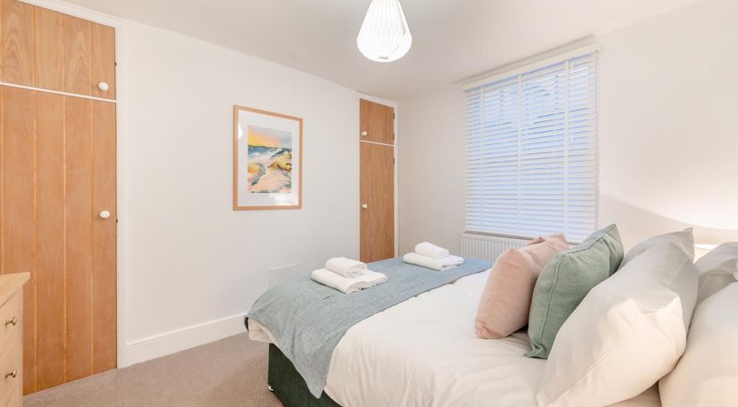 Photo of 2 Bed in Teignmouth