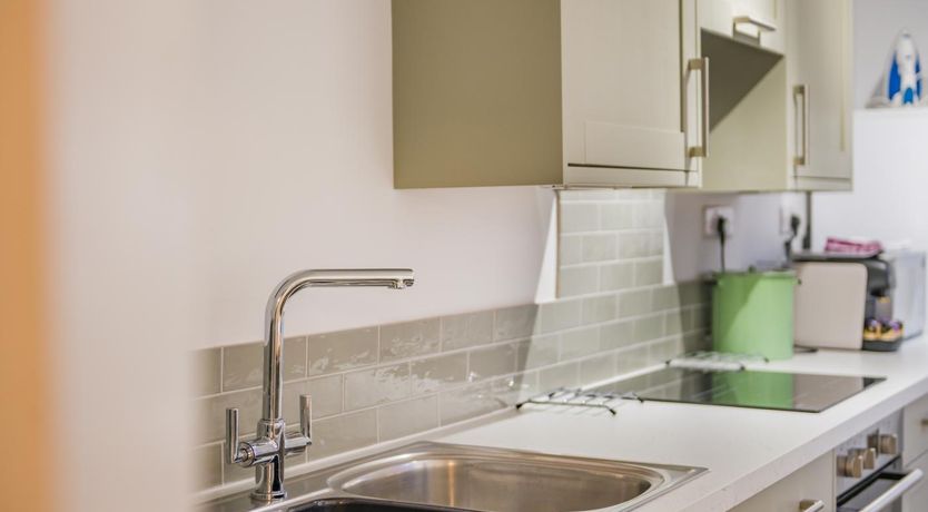 Photo of 2 Bed in Teignmouth