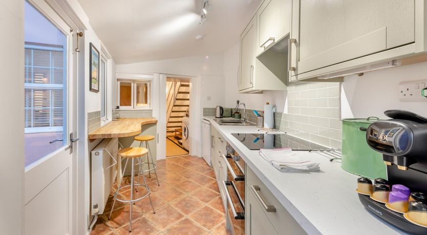 Photo of 2 Bed in Teignmouth