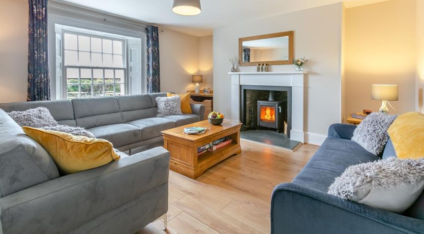 Photo of 5 Bed in Kentisbury