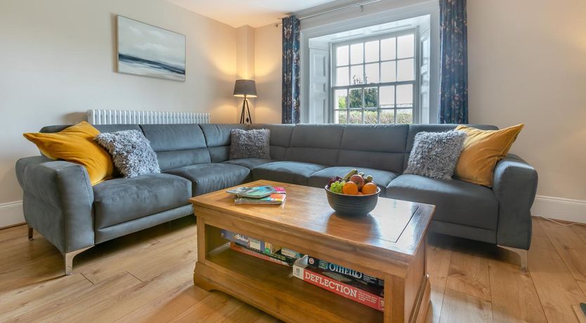 Photo of 5 Bed in Kentisbury